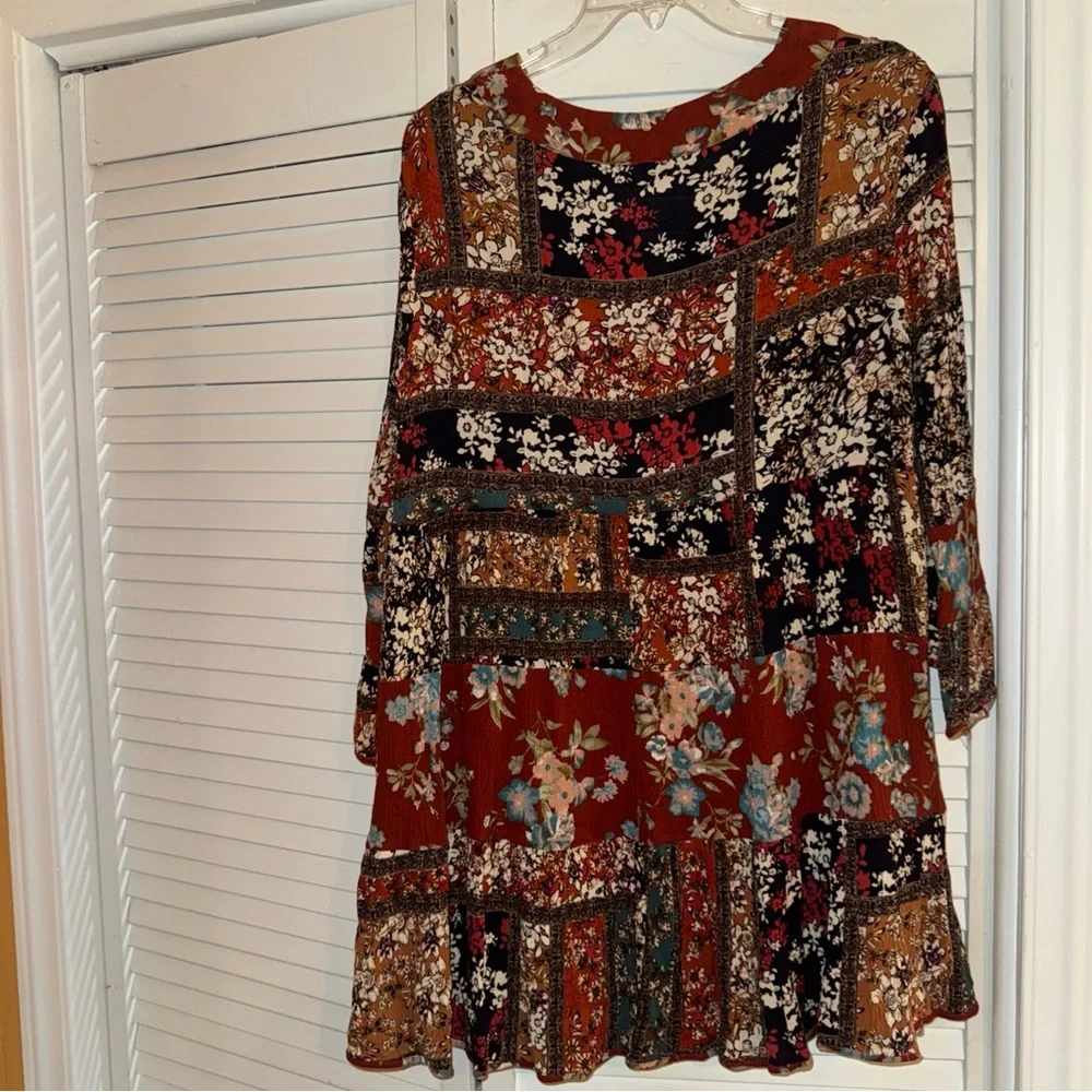 Entro Floral Patchwork Long Sleeve Dress